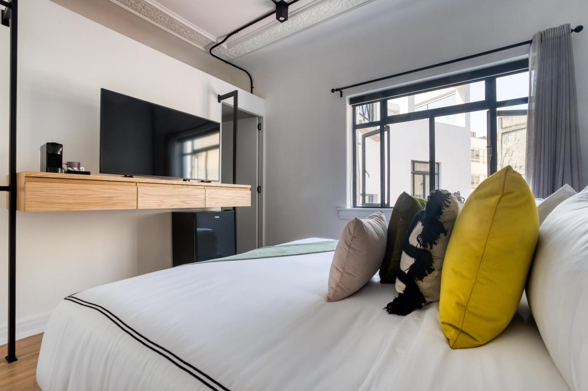 Utopic Campos Eliseos By Uliv Mexico City Room photo